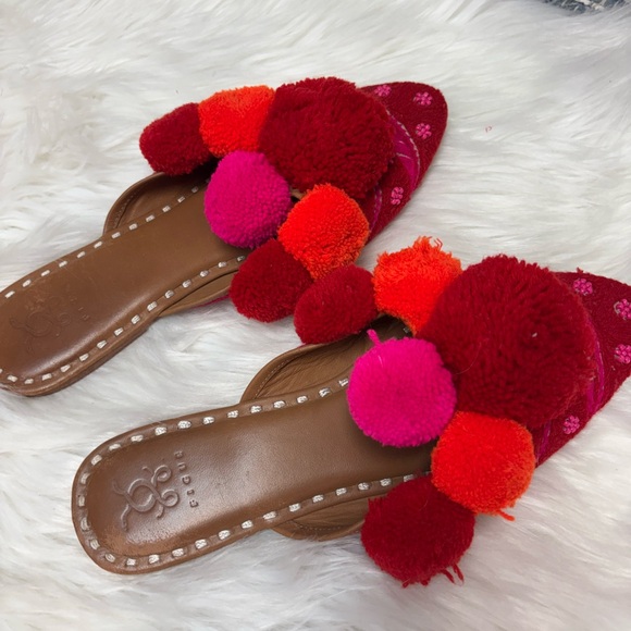 Figue Shoes - | Anthropologie Figue | Pom Pom Ethnic Beaded Embroidered Flat mules. Size 9.